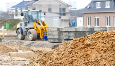 What will affect the selection of construction equipment?