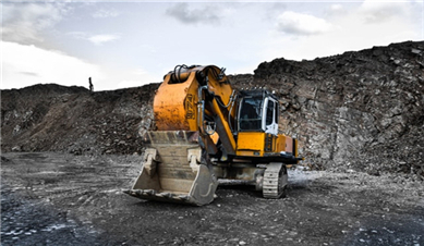 How to maintain excavator undercarriage？